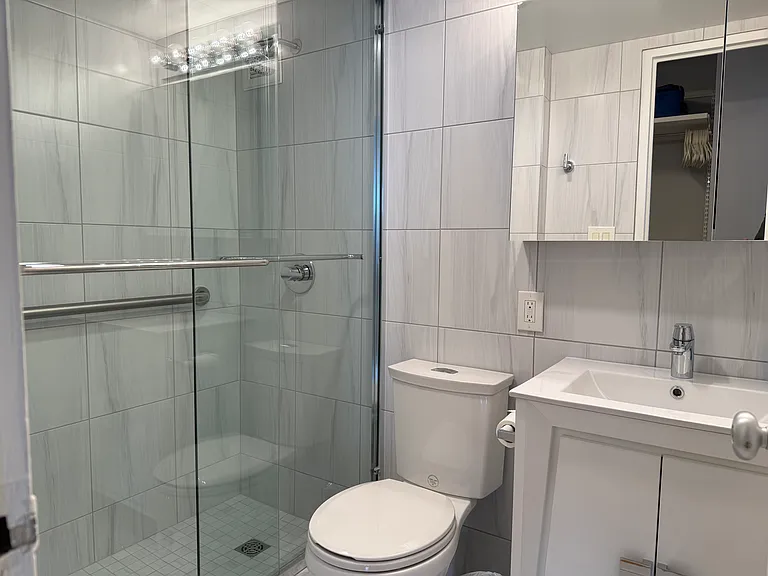 200 Locust St #25E — Photo 11