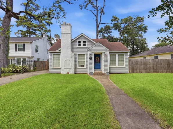 2610 Gladys Ave, Beaumont, TX 77702