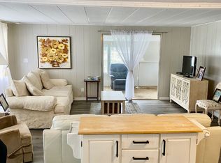 129 Tahitian Dr, Ellenton, FL 34222