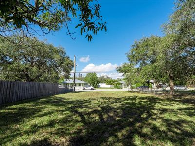 3640 Charles Ave, Miami, FL, 33133