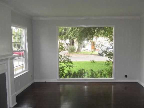 4th image of 14347 Martha St