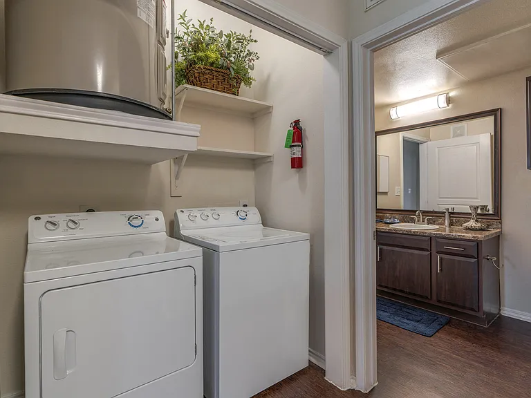 Washer/Dryer Units