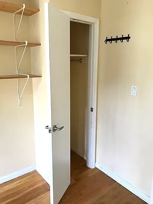 Rented by Brooklyn Group | media 7