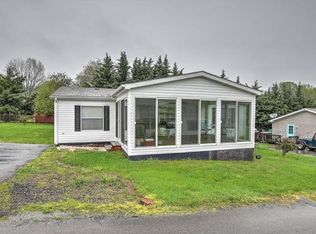 104 Foster Aly, Erwin, TN 37650