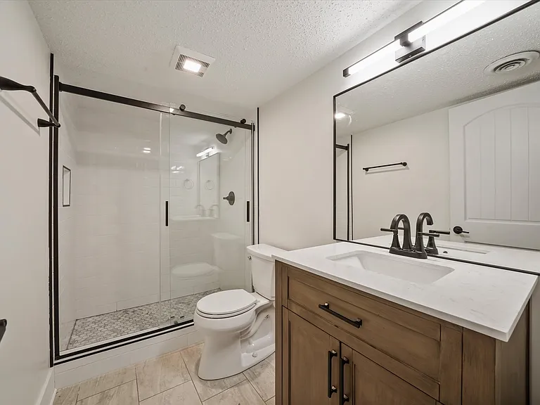 509 Banbury Rd — Photo 15