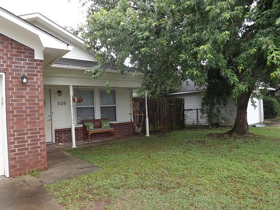 3rd image of 1126 N Louisville Ave