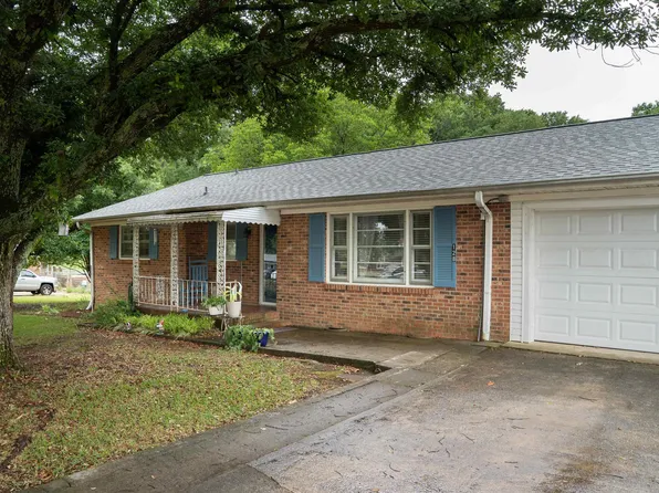 128 Granger Rd, Spartanburg, SC 29306