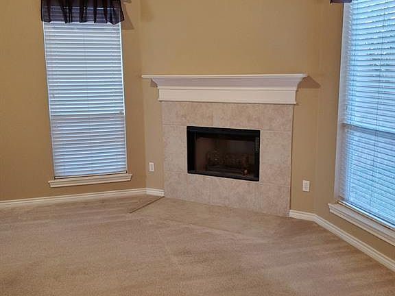 3rd image of 4060 Cottage Park Ct