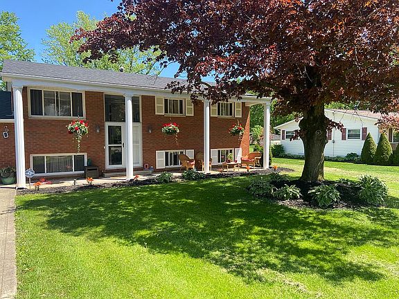 2nd image of 986 Ramsey Dr