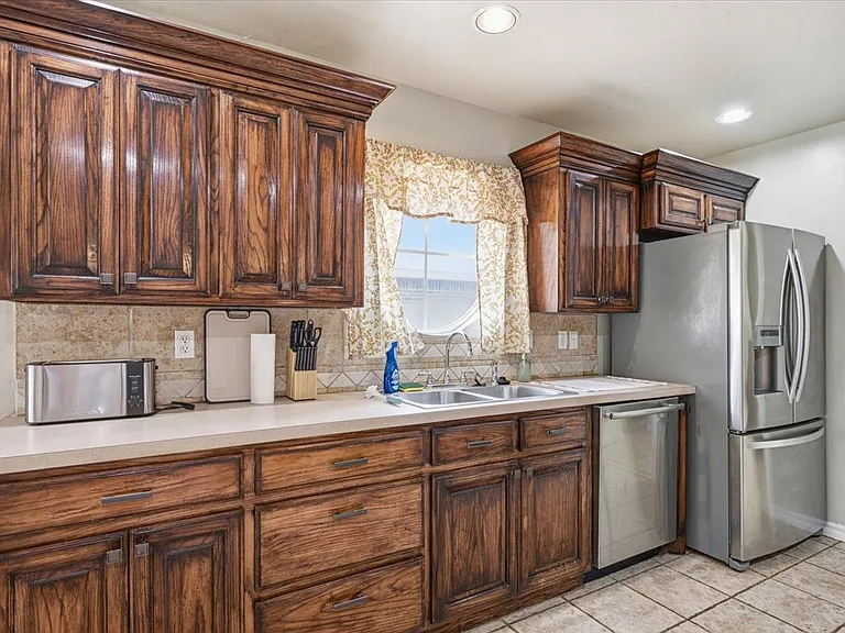 4713 Doe Run Dr — Photo 27