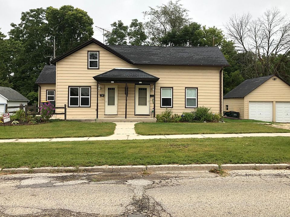 1st image of 463 W Kilbourn Ave