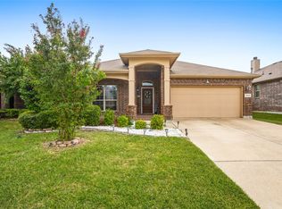 1245 Woodbine Cliff Dr, Fort Worth, TX 76179