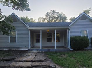 410 4th St, Winchester, KS 66097