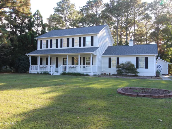 103 Line Boat Ln, Swansboro, NC 28584