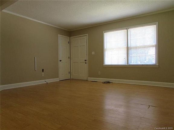 3rd image of 251 Elysian Dr