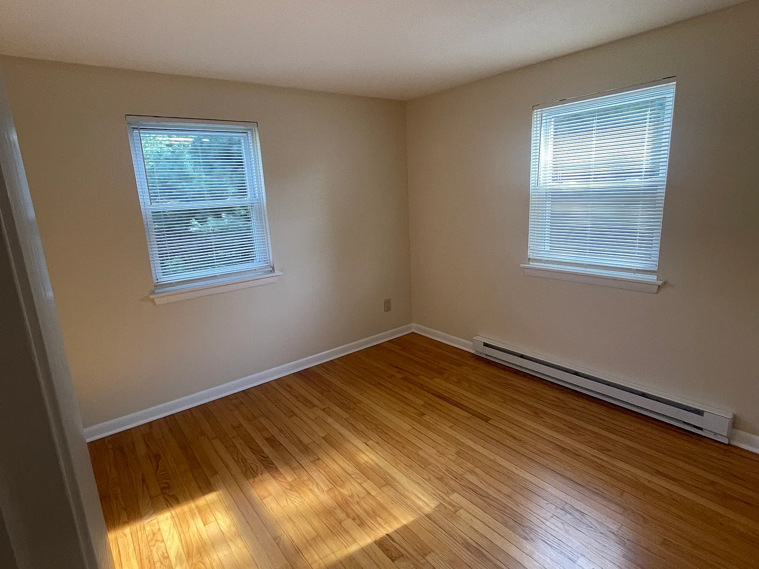 2 bed, 750 sqft, $1,850 — Photo 3