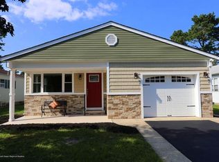 47 Gorginio Dr, Toms River, NJ 08757