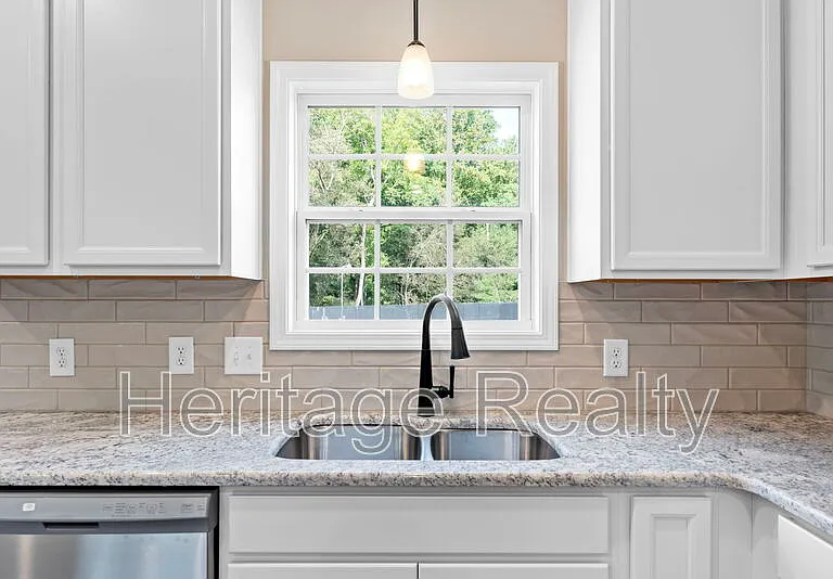 11515 Barkley Knoll Ln — Photo 10