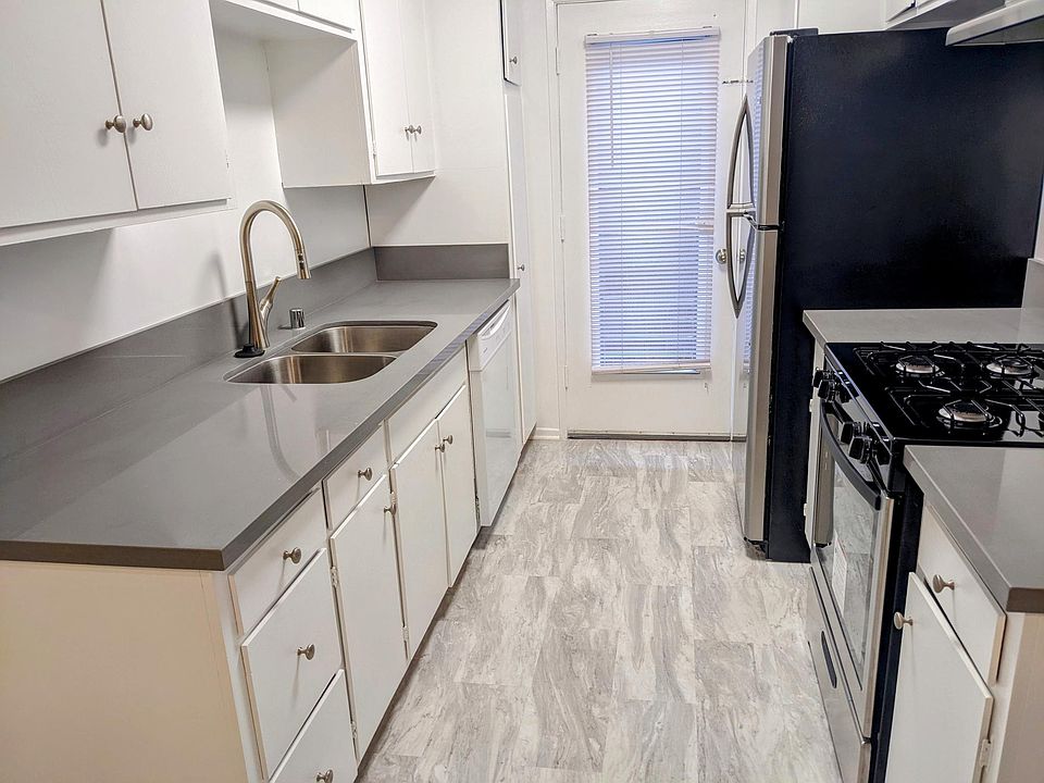 1st image of 1217 Amherst Ave APT 4