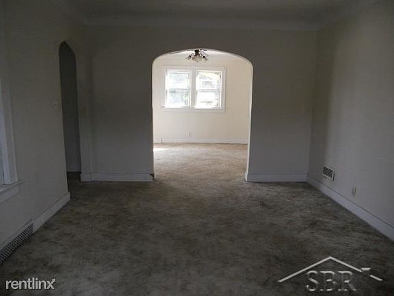 Living-dining room
