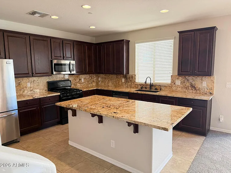 9237 W Coolbrook Ave — Photo 41