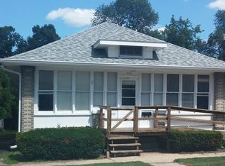 209 Hayes St, Harvard, IL 60033