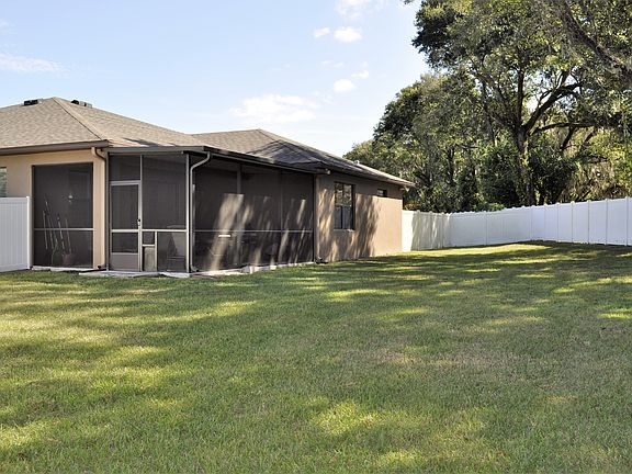 2nd image of 2240 Landside Dr
