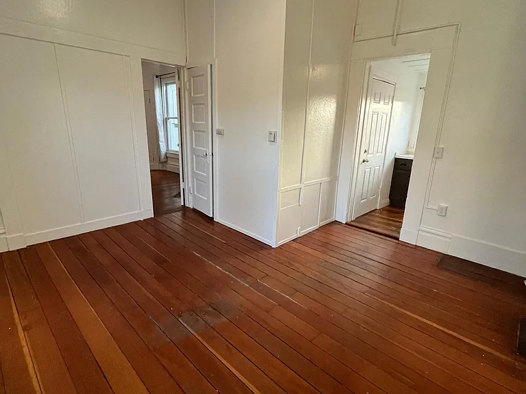 1419 De La Vina St #16 — Photo 8