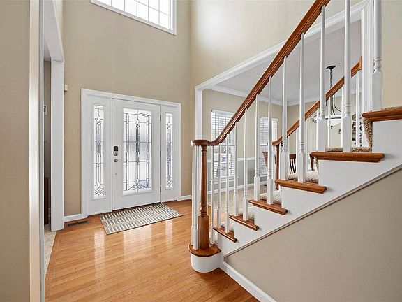 4th image of 318 Braeswick Dr