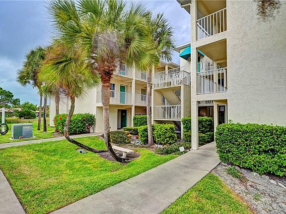 2nd image of 7294 Cloister Dr APT 16