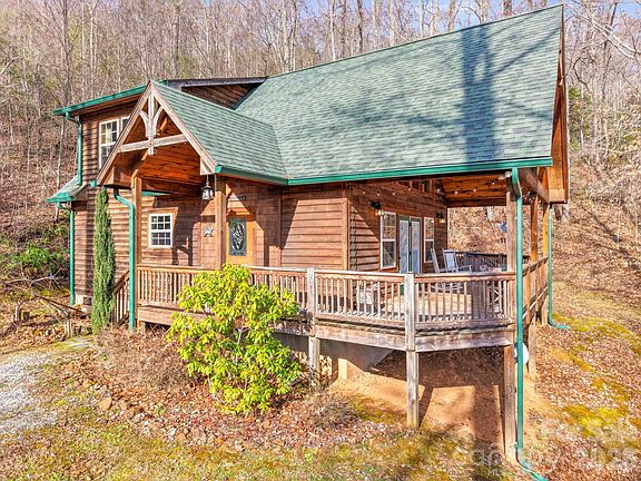 5th image of 2015 Bettys Creek Rd