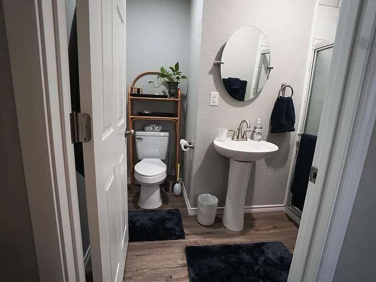 2507 Fain St — Photo 36