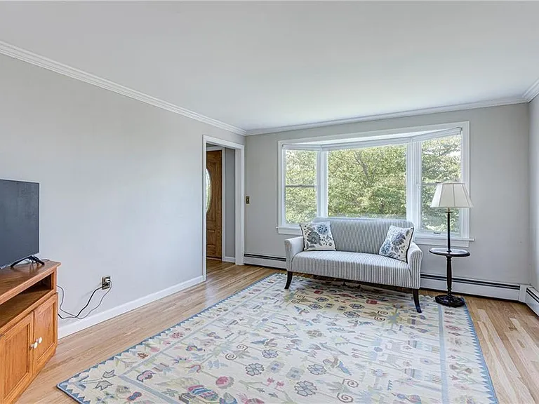 22 J H Dwyer Dr — Photo 10