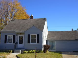 29868 Park St, Roseville, MI 48066