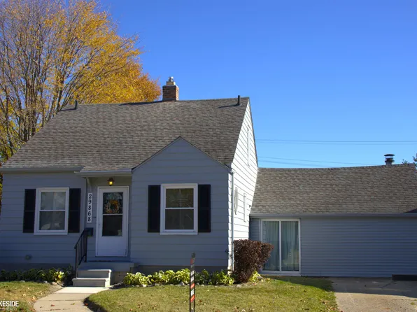 29868 Park St, Roseville, MI 48066