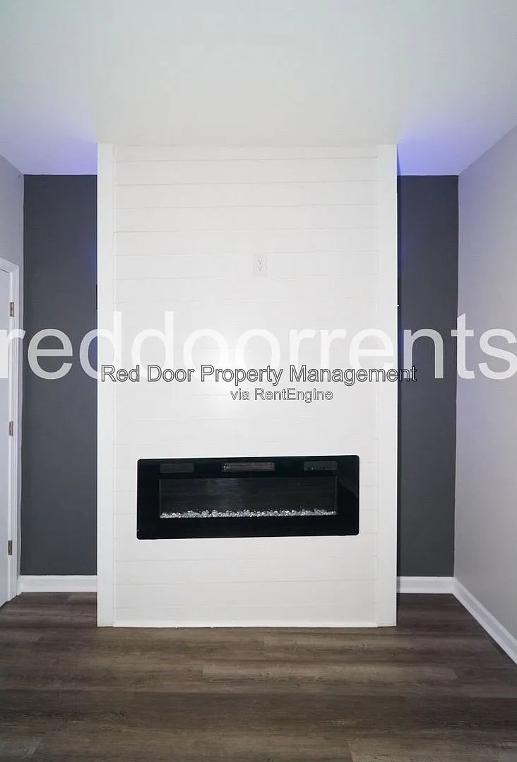 1 bed, 1.0 bath, 480 sqft, $1,010 — Photo 4