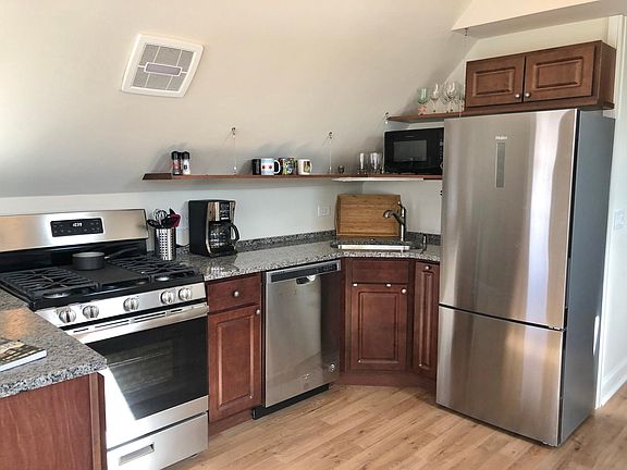 2nd image of 121 S Kenilworth Ave #3