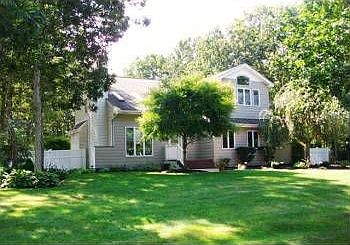 1st image of 22 Christine Ln