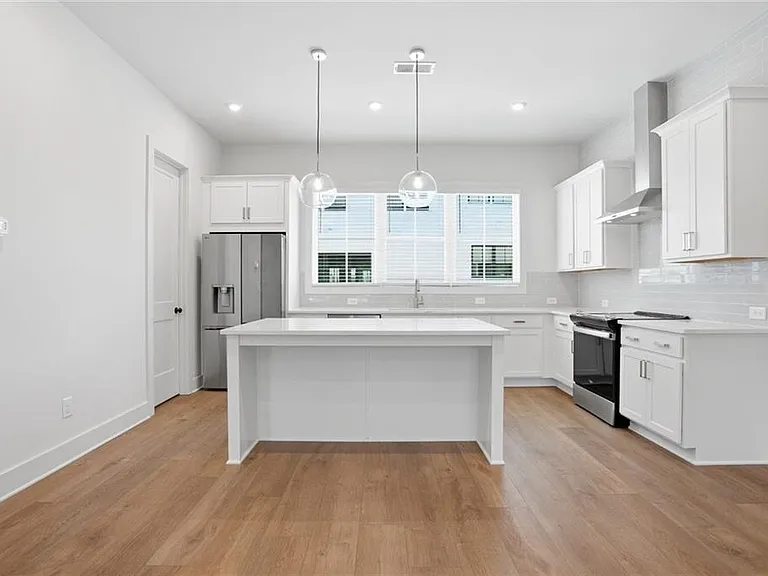 2597 Mackintosh Ct NW — Photo 9