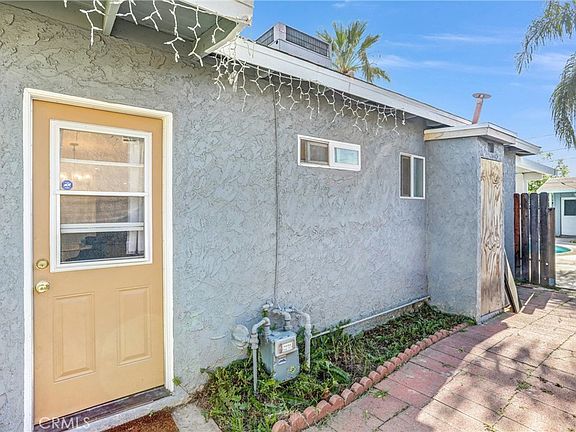 4th image of 7140 Colwyn Ave