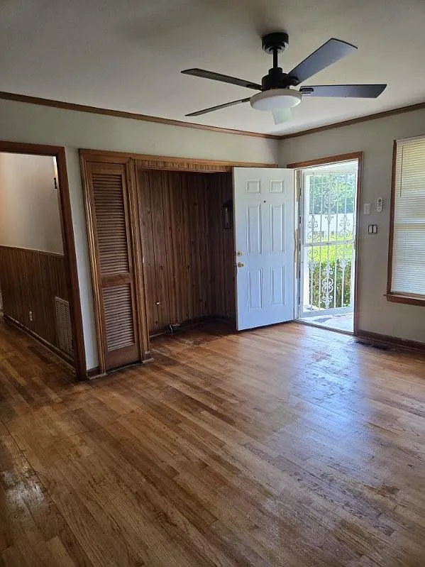 4 bed, 1319 sqft, $1,500 — Photo 2