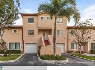 138 Riviera Cir #10-2, Weston, FL 33326