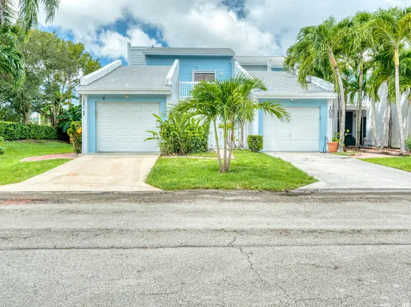 101 Fairway Lane, Royal Palm Beach, FL 33411