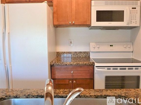 4th image of 6043 10th Ave N APT 229
