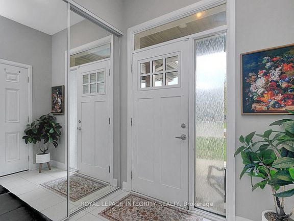 3rd image of 152 Gardenpost Ter