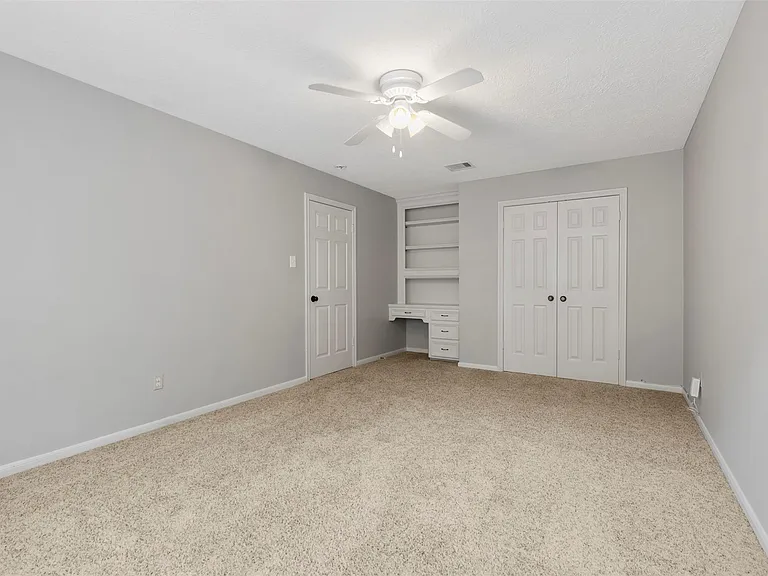 16210 Chipstead Dr — Photo 27