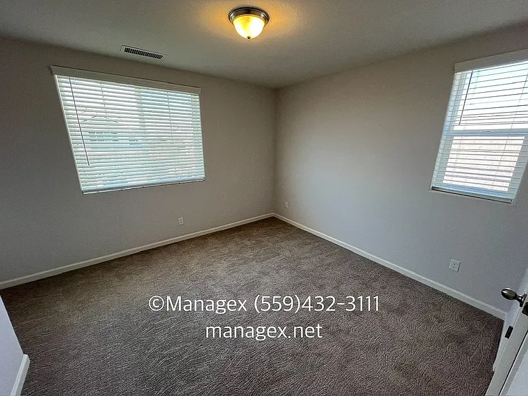1229 S Traverse Dr — Photo 16