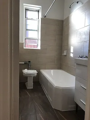 Rented by Cyclone Realty | media 38