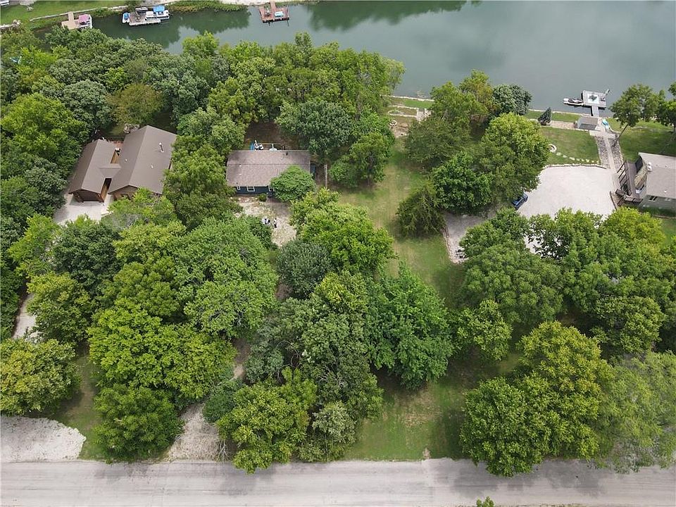 1st image of 46 Timber Valley Dr