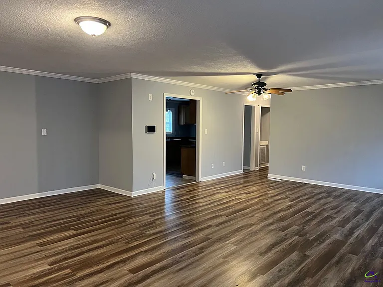 1506 Main St — Photo 6